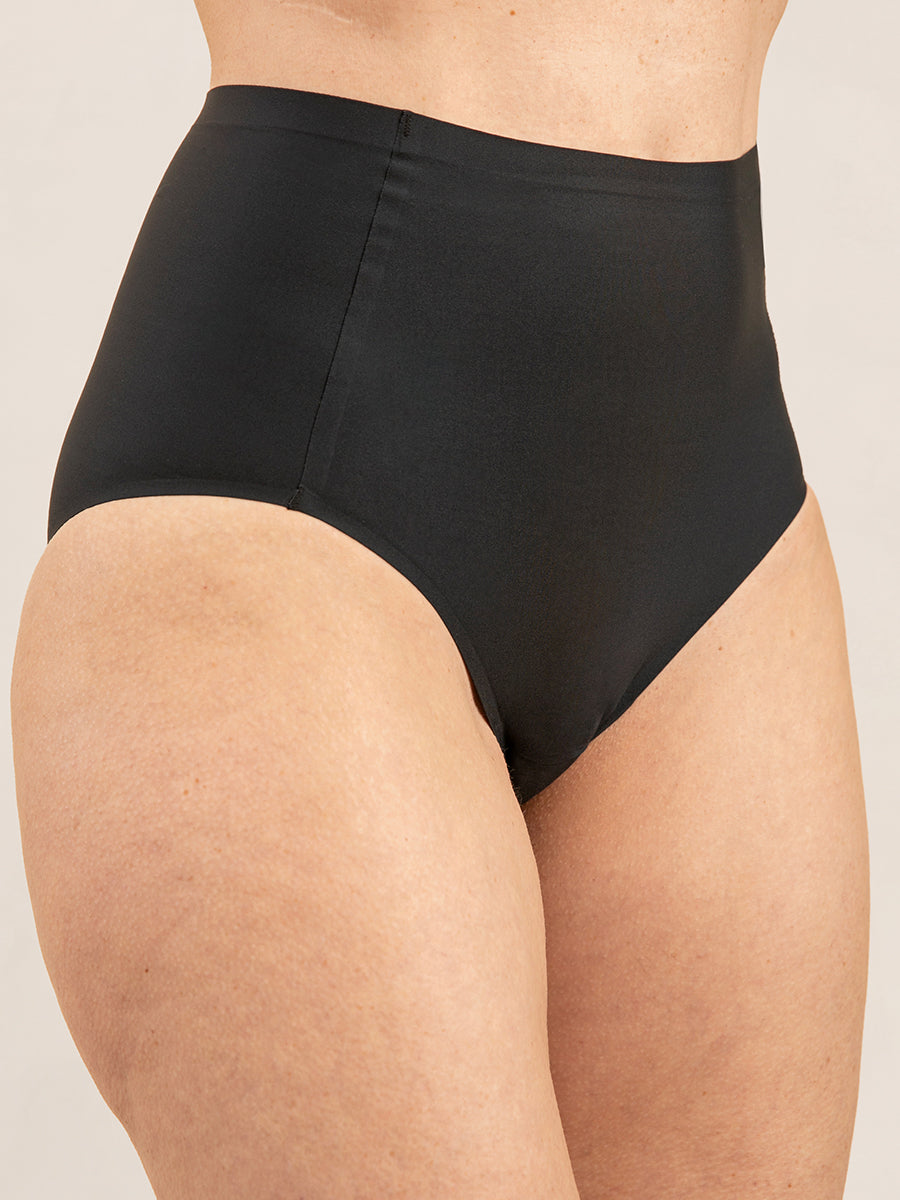 8_underwear-1-unit-black-s-xl-truekind-seamless-stretch-mid-waist-brief-30022060179590_e5f012e7-6e4a-4e58-bcd2-ff6aac153124